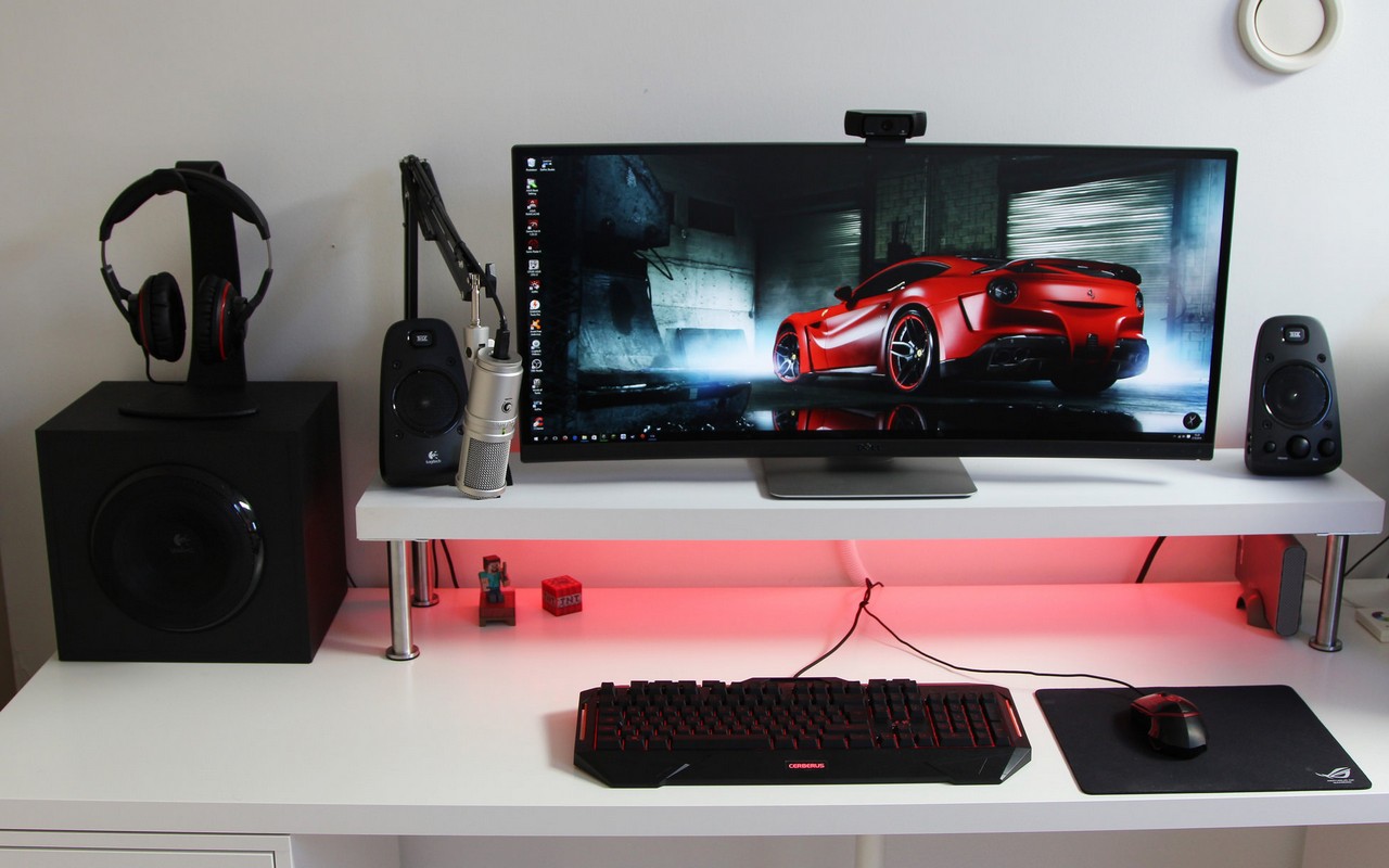 gaming-desks-11.jpg