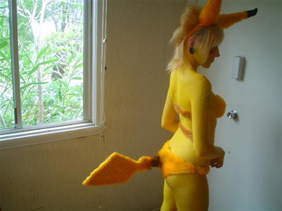pikachuuu3cx6-1.jpg