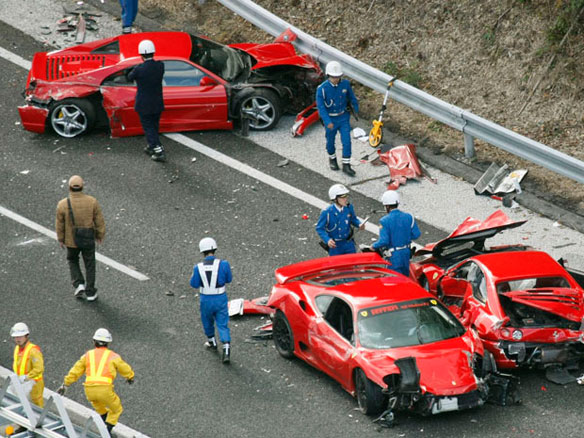 ferrariscrash1-1.jpg