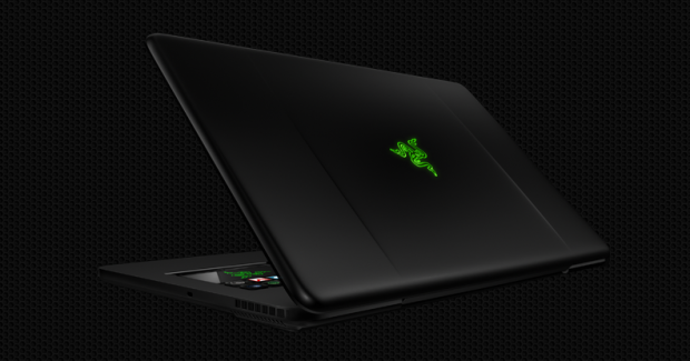 Razer_Blade_2_01-1.png
